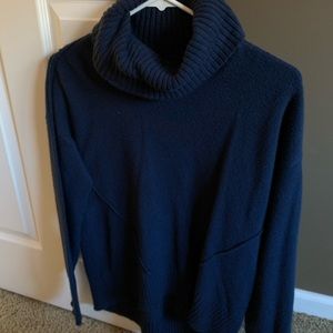 *WORN ONCE!* Lucky Brand Sweater. Navy. Size Small